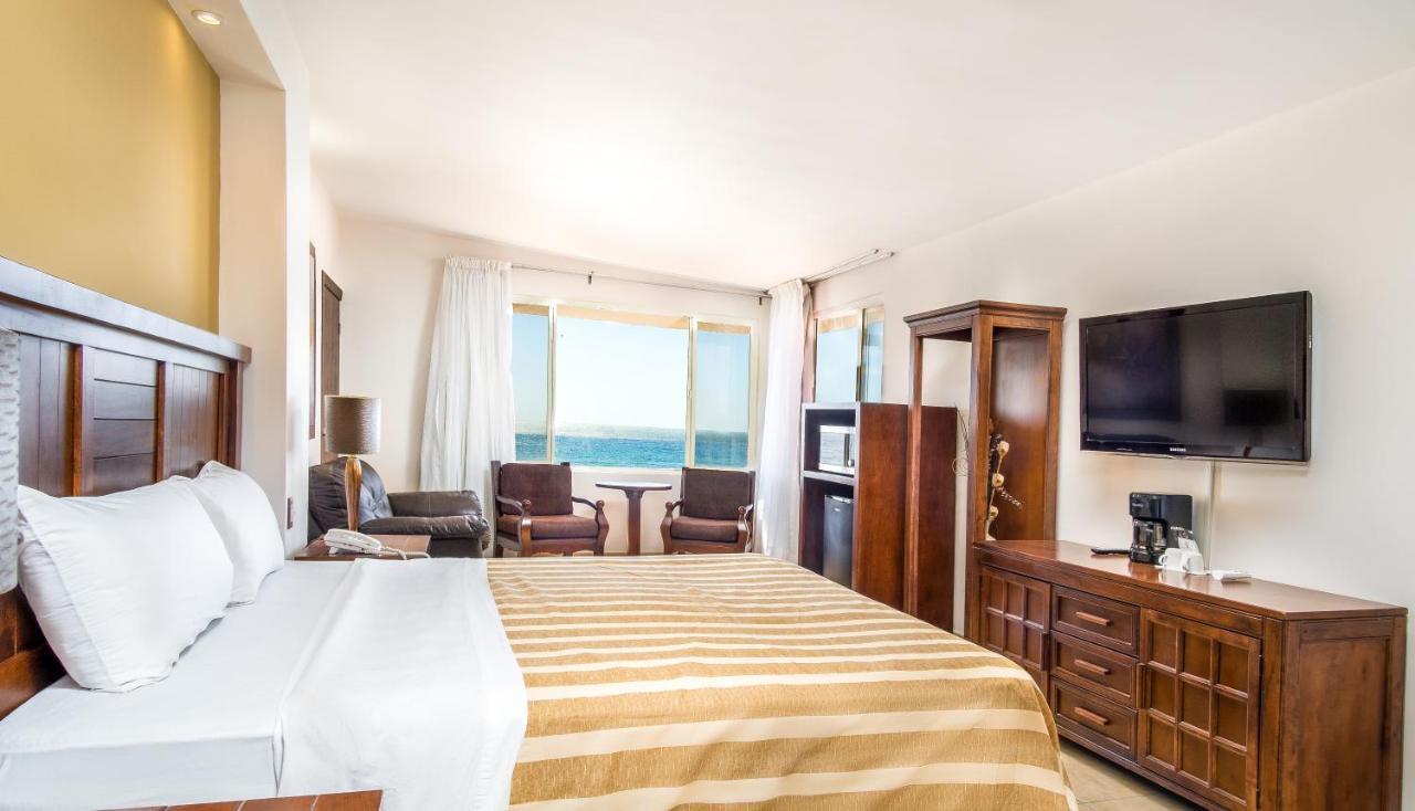 Puerto Nuevo Baja Hotel & Villas Росарито Экстерьер фото